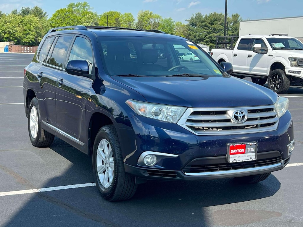 Used 2013 Toyota Highlander SE SUV