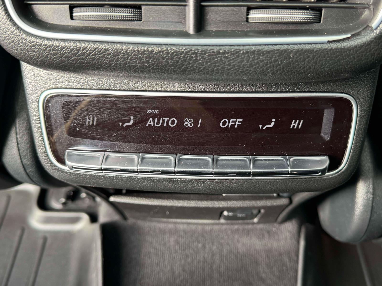 2023 Mercedes-Benz GLS GLS450 - Photo 9