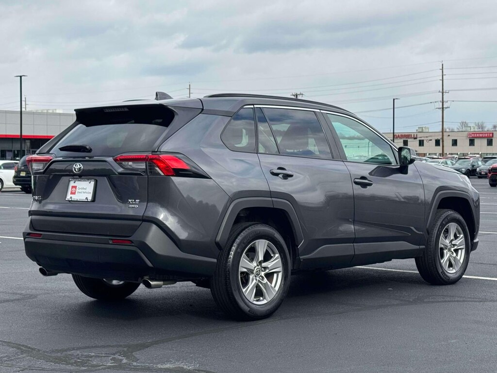 Used 2022 Toyota RAV4 XLE SUV