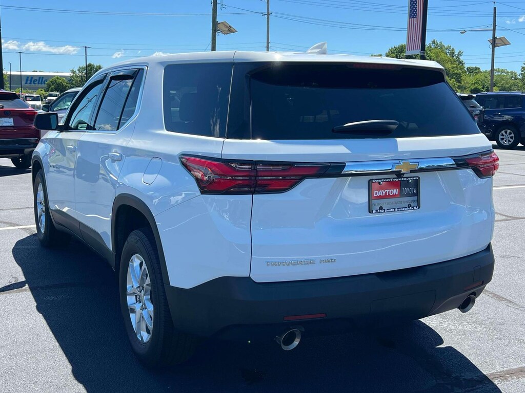 Used 2023 Chevrolet Traverse LS SUV