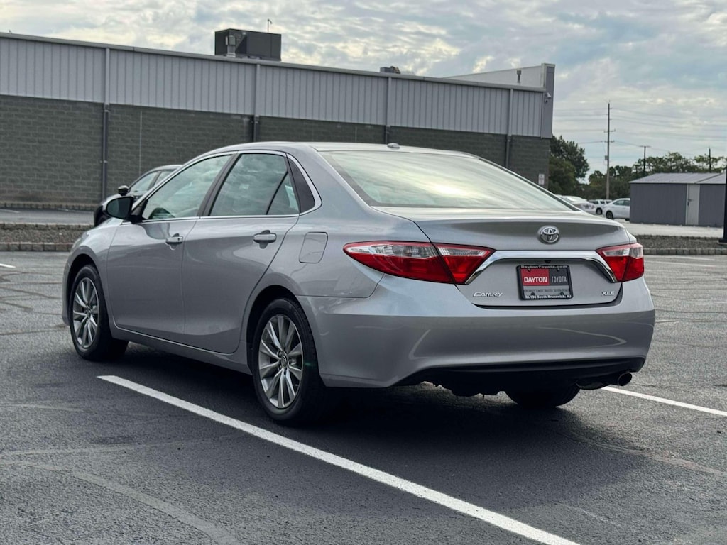 Used 2017 Toyota Camry XLE Sedan