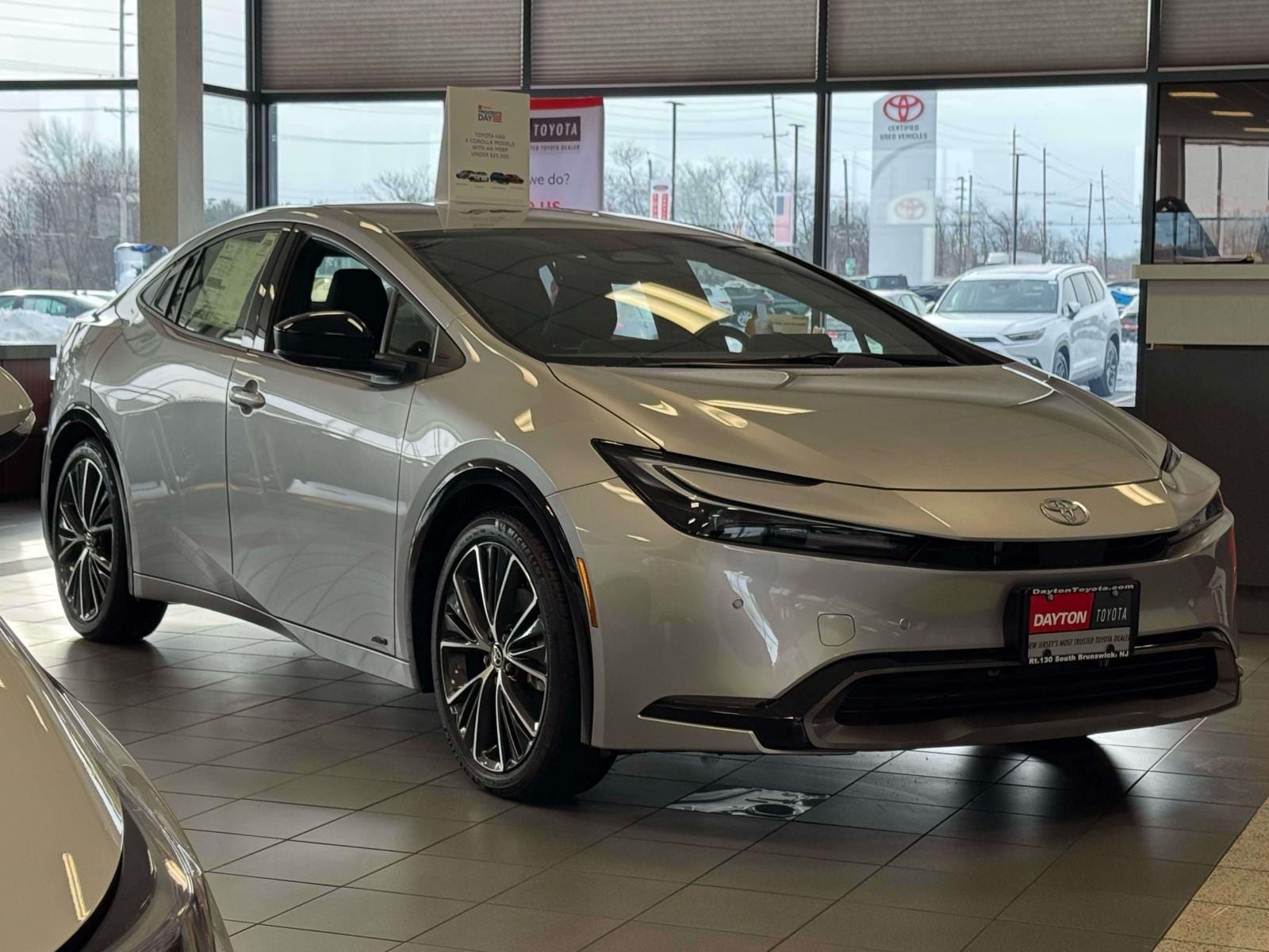 2025 Toyota Prius Hatchback 