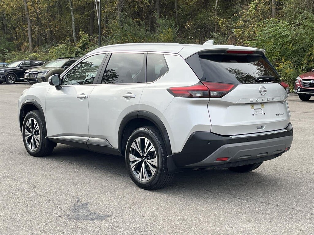 Used 2022 Nissan Rogue SV SUV