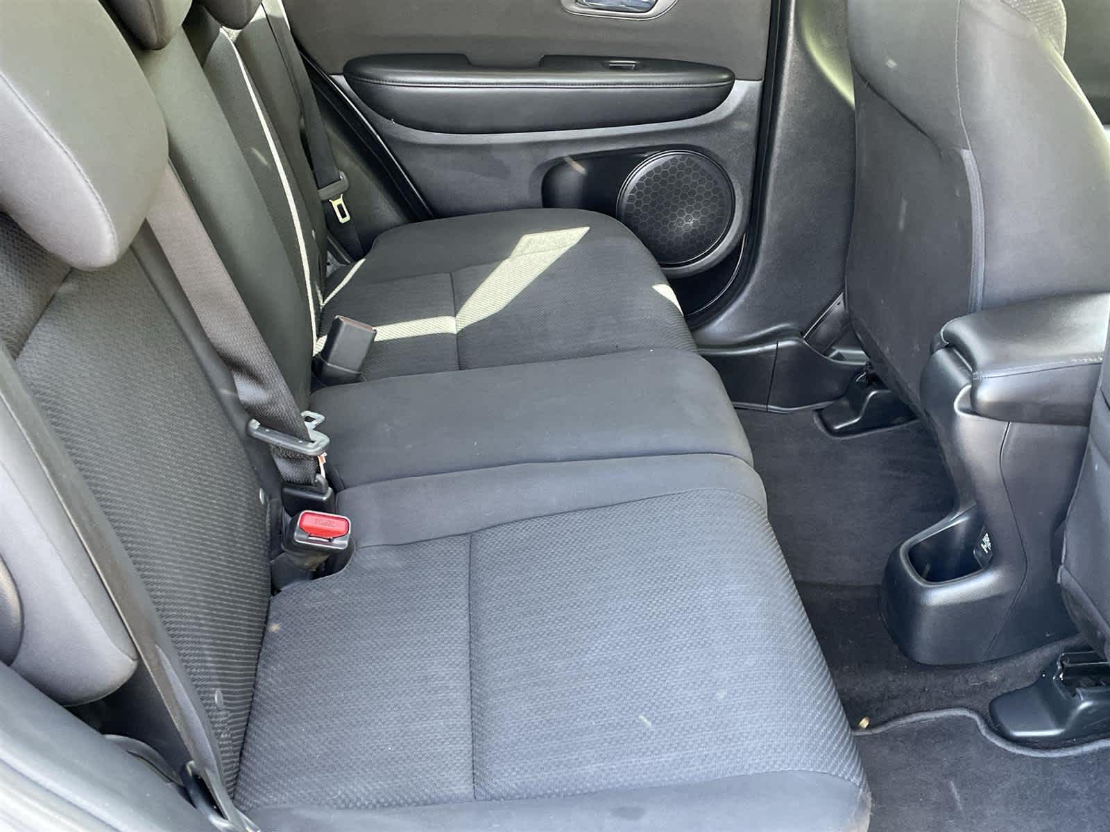 2017 Honda HR-V LX 15