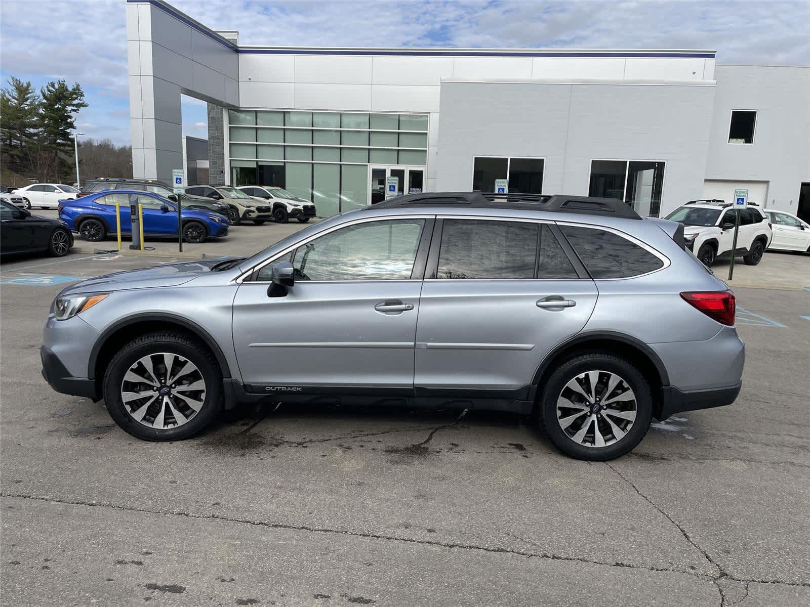 Thumbnail: 2016 Subaru Outback - 2