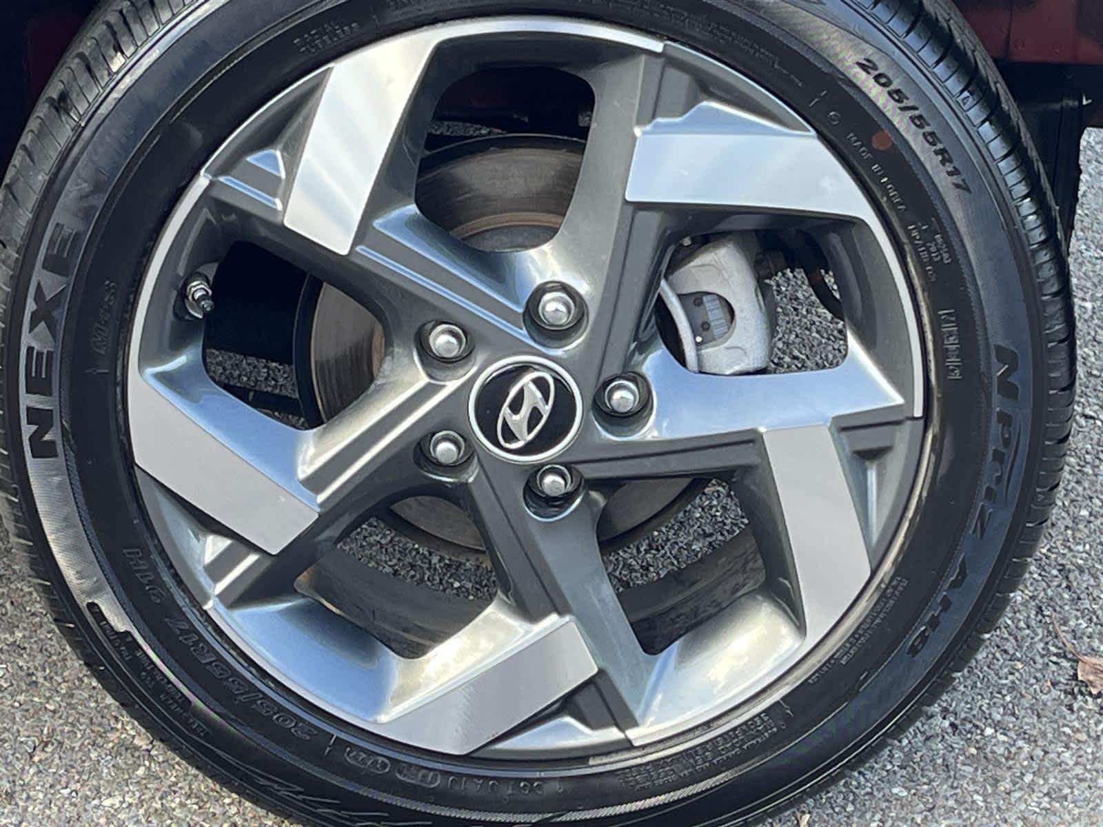 Thumbnail: 2023 Hyundai Venue - 11