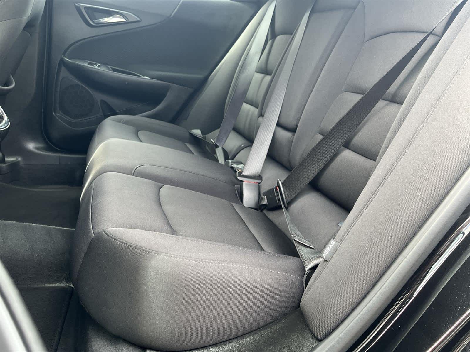 Thumbnail: 2023 Chevrolet Malibu - 14