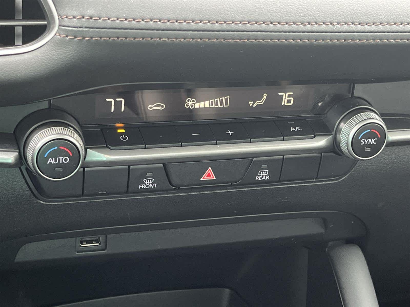 Thumbnail: 2021 Mazda Mazda3 - 21