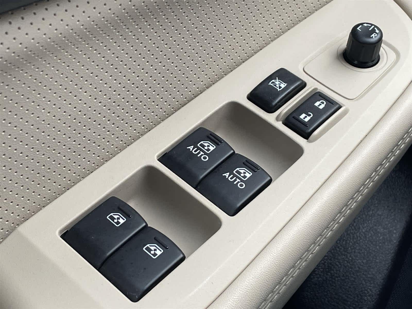 Thumbnail: 2016 Subaru Outback - 28