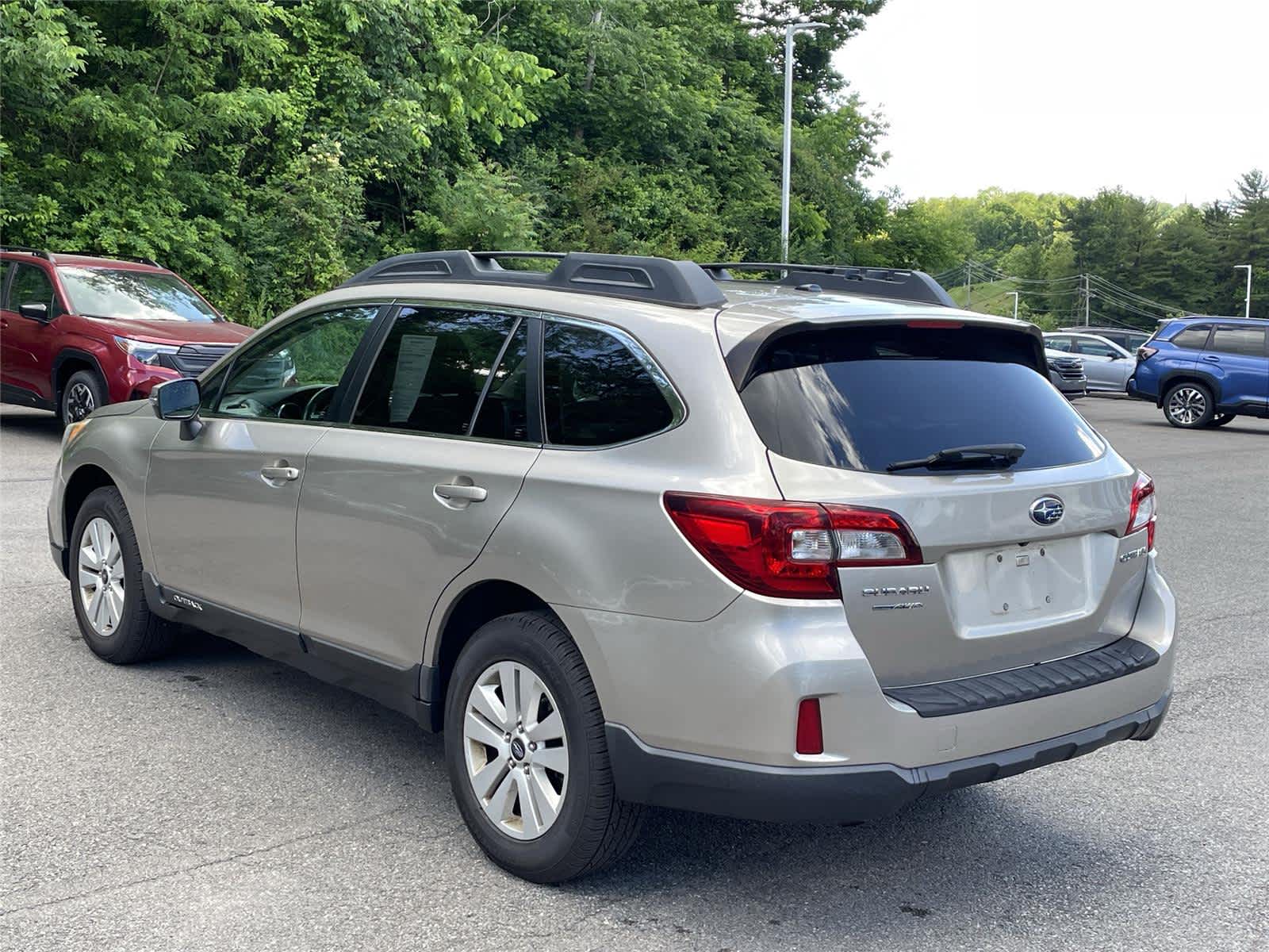 Thumbnail: 2015 Subaru Outback - 3