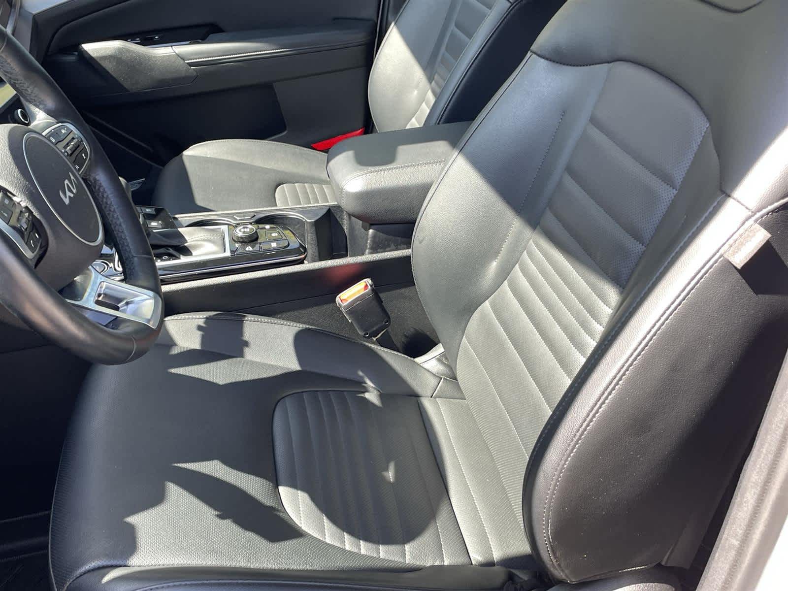 2024 Kia Sportage SX Prestige 12
