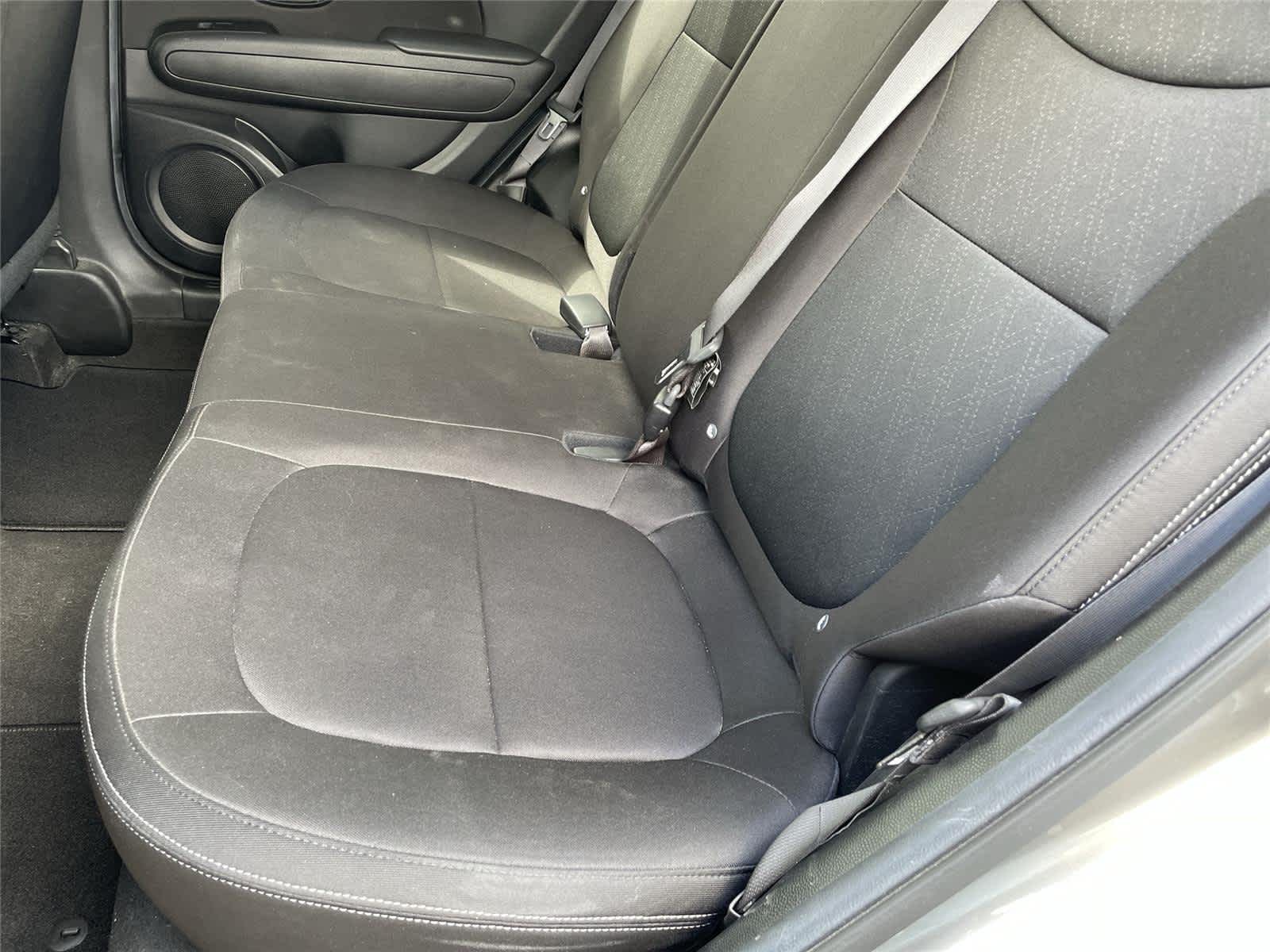 Thumbnail: 2016 Kia Soul - 14