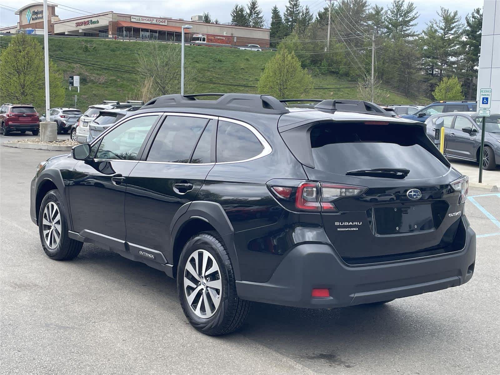 Thumbnail: 2025 Subaru Outback - 3