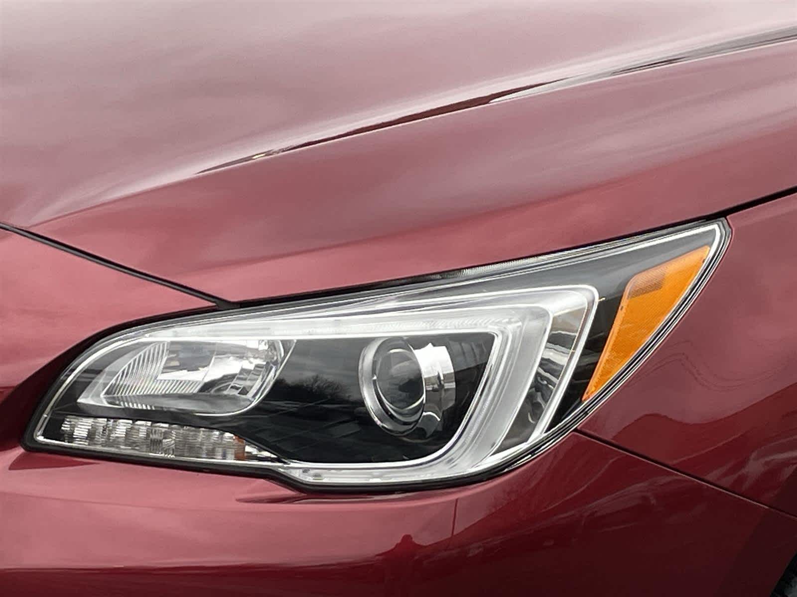 Thumbnail: 2016 Subaru Outback - 9