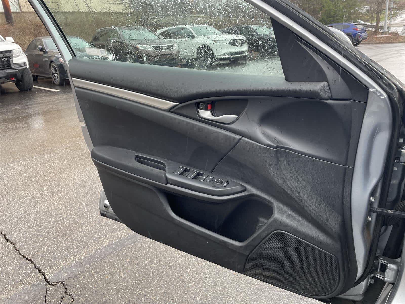 Thumbnail: 2018 Honda Civic - 16