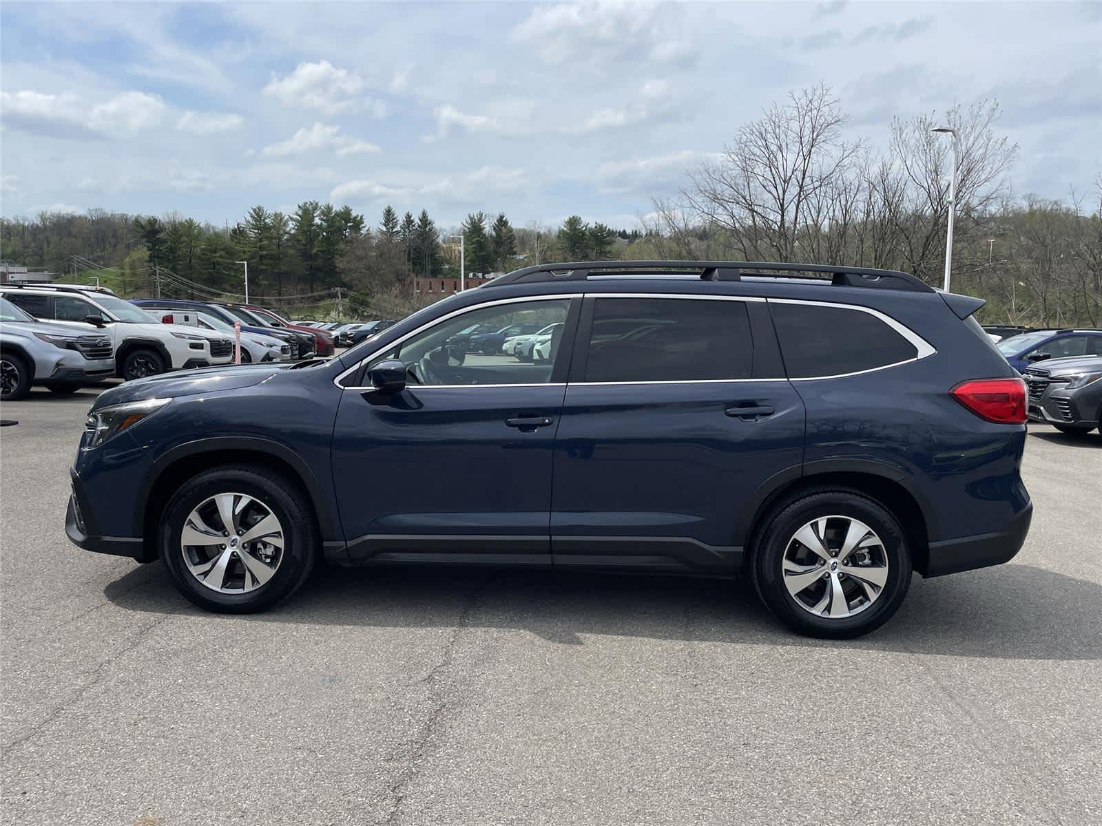 Thumbnail: 2025 Subaru Ascent - 2