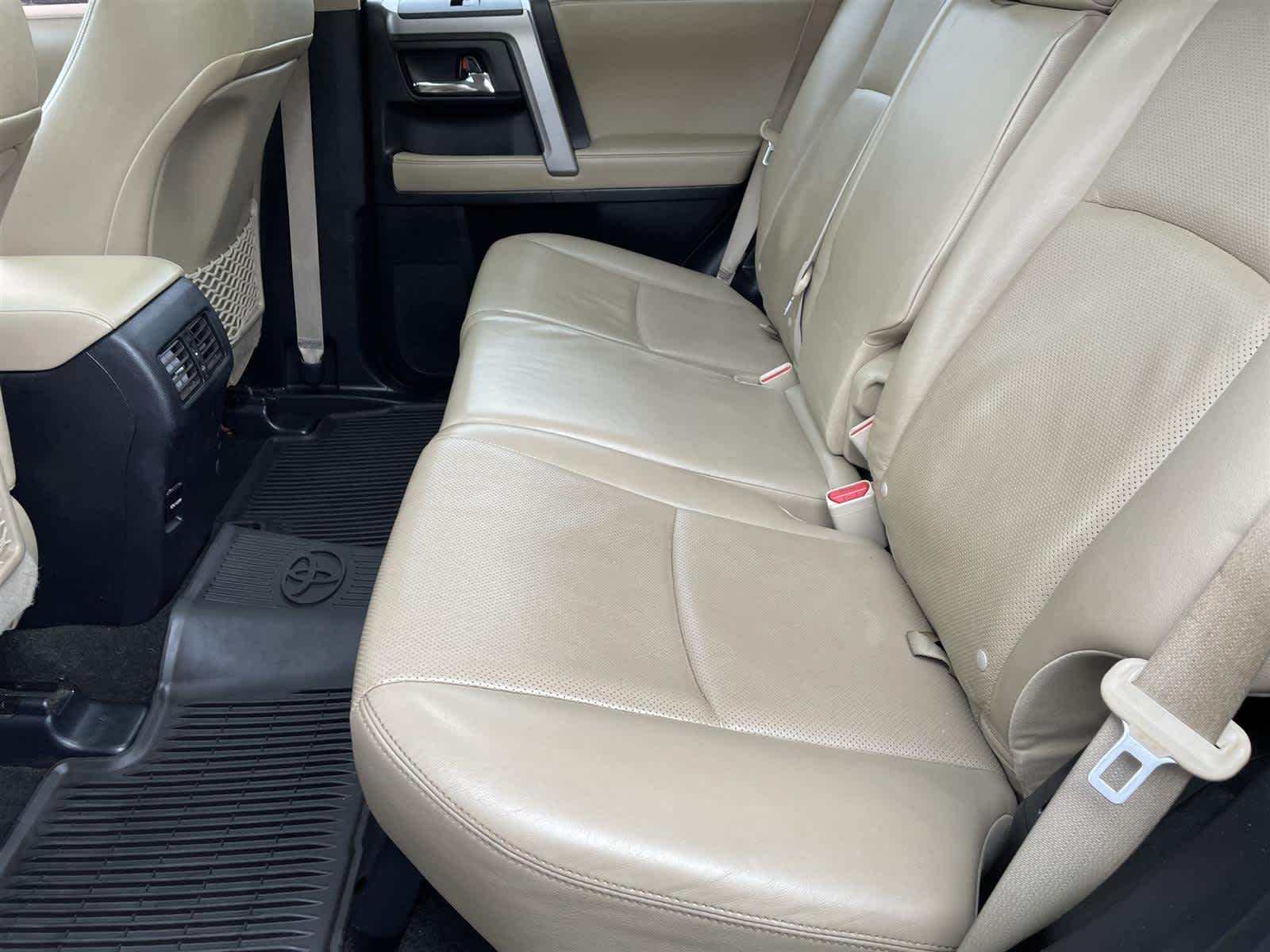 Thumbnail: 2017 Toyota 4Runner - 15