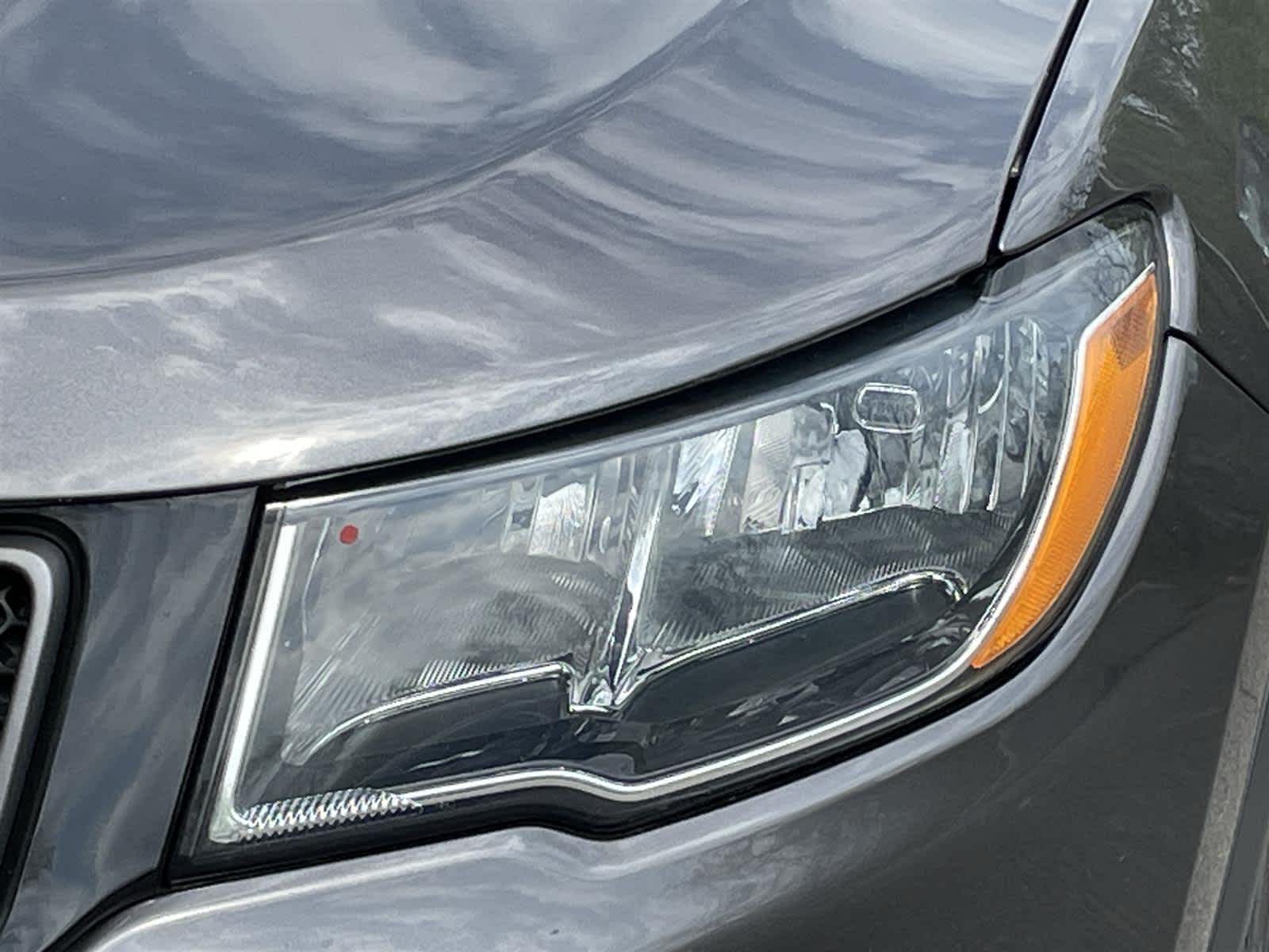 Thumbnail: 2021 Jeep Compass - 9