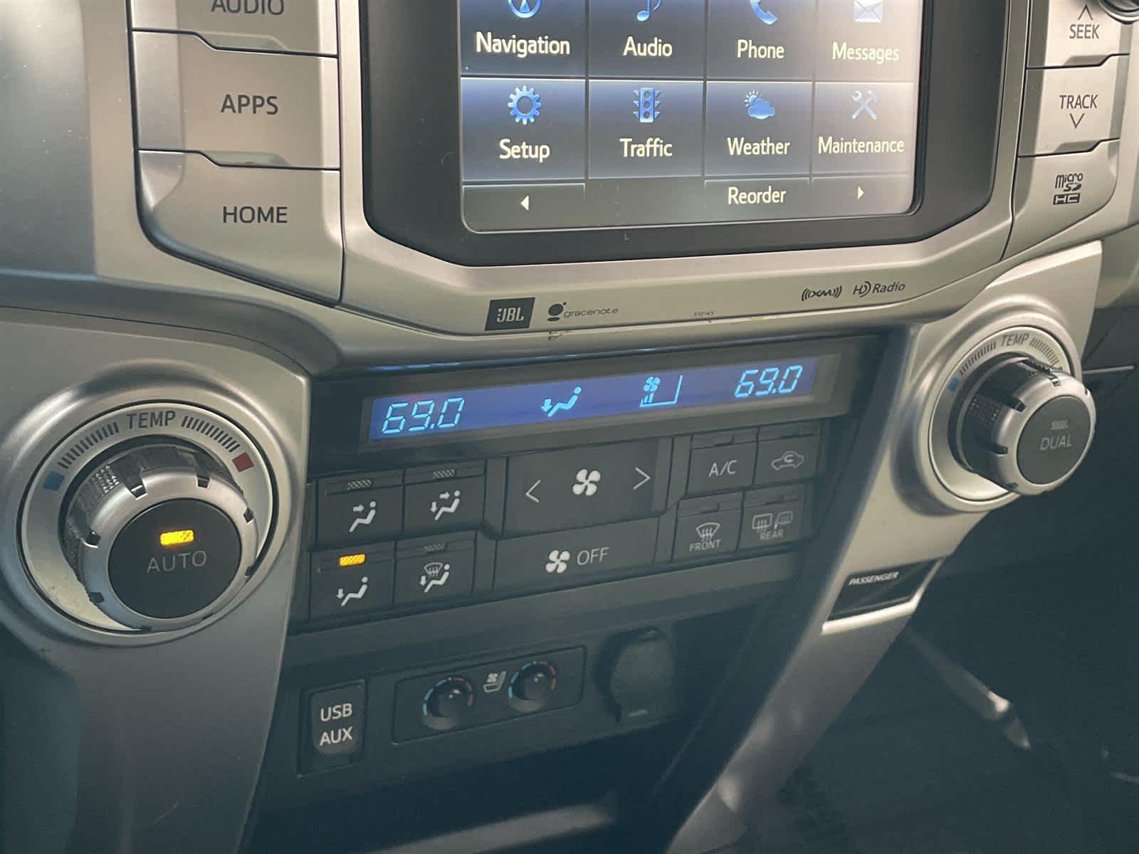 Thumbnail: 2017 Toyota 4Runner - 23