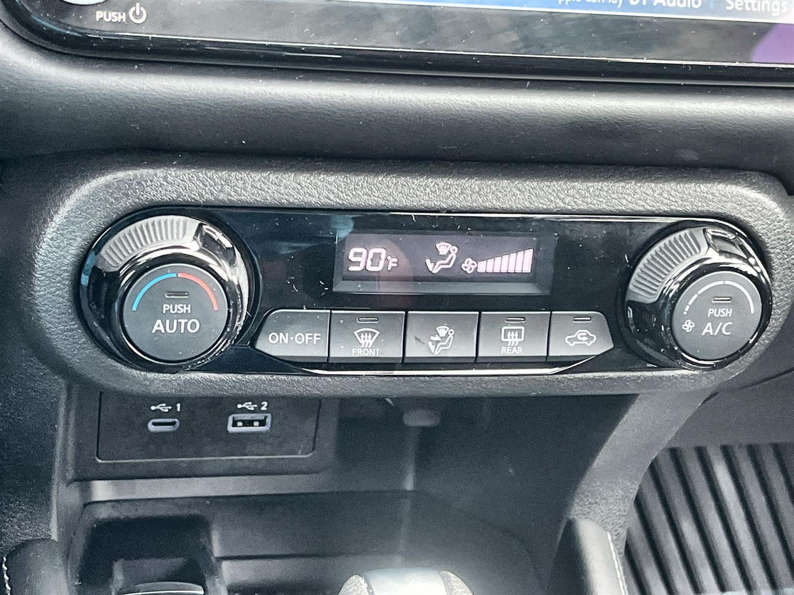 Thumbnail: 2024 Nissan Kicks - 21