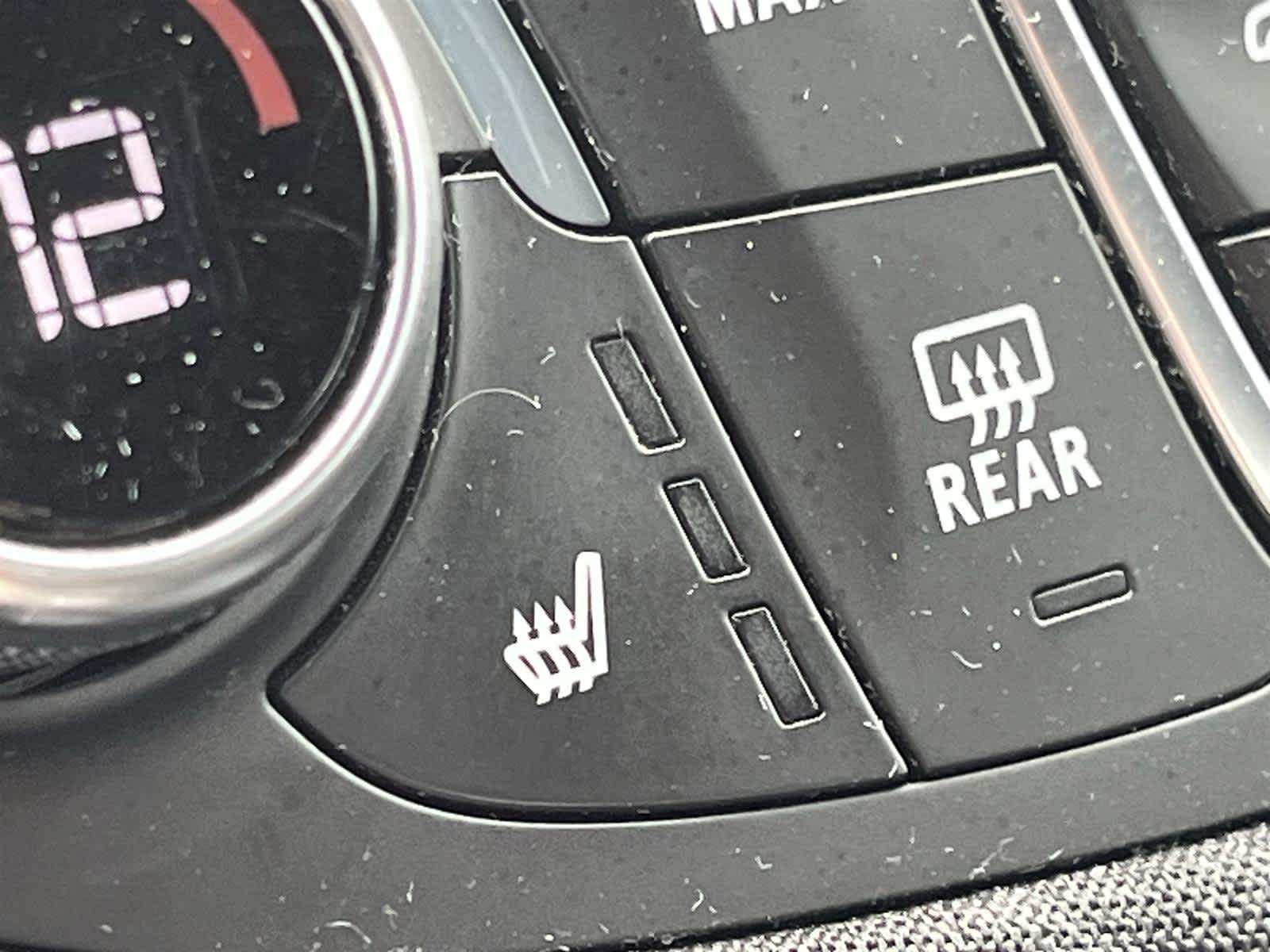 Thumbnail: 2023 Chevrolet Malibu - 23