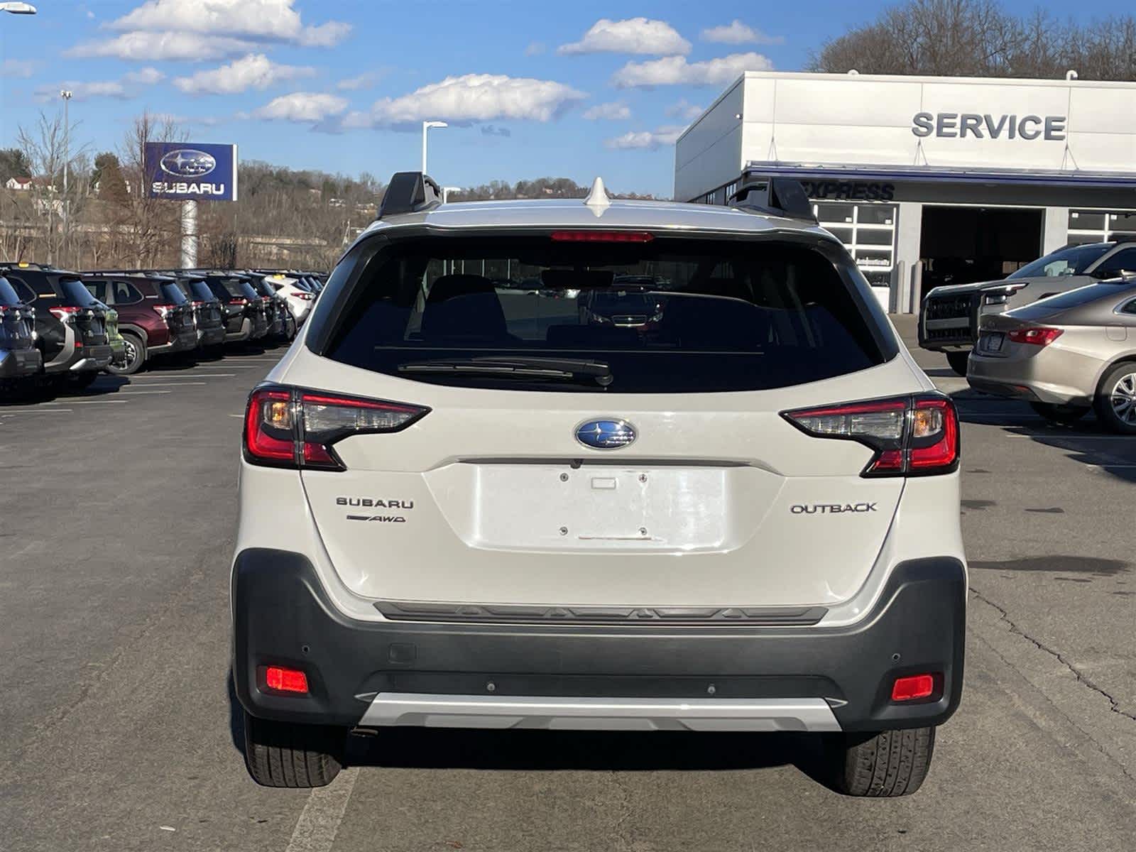 Thumbnail: 2023 Subaru Outback - 4