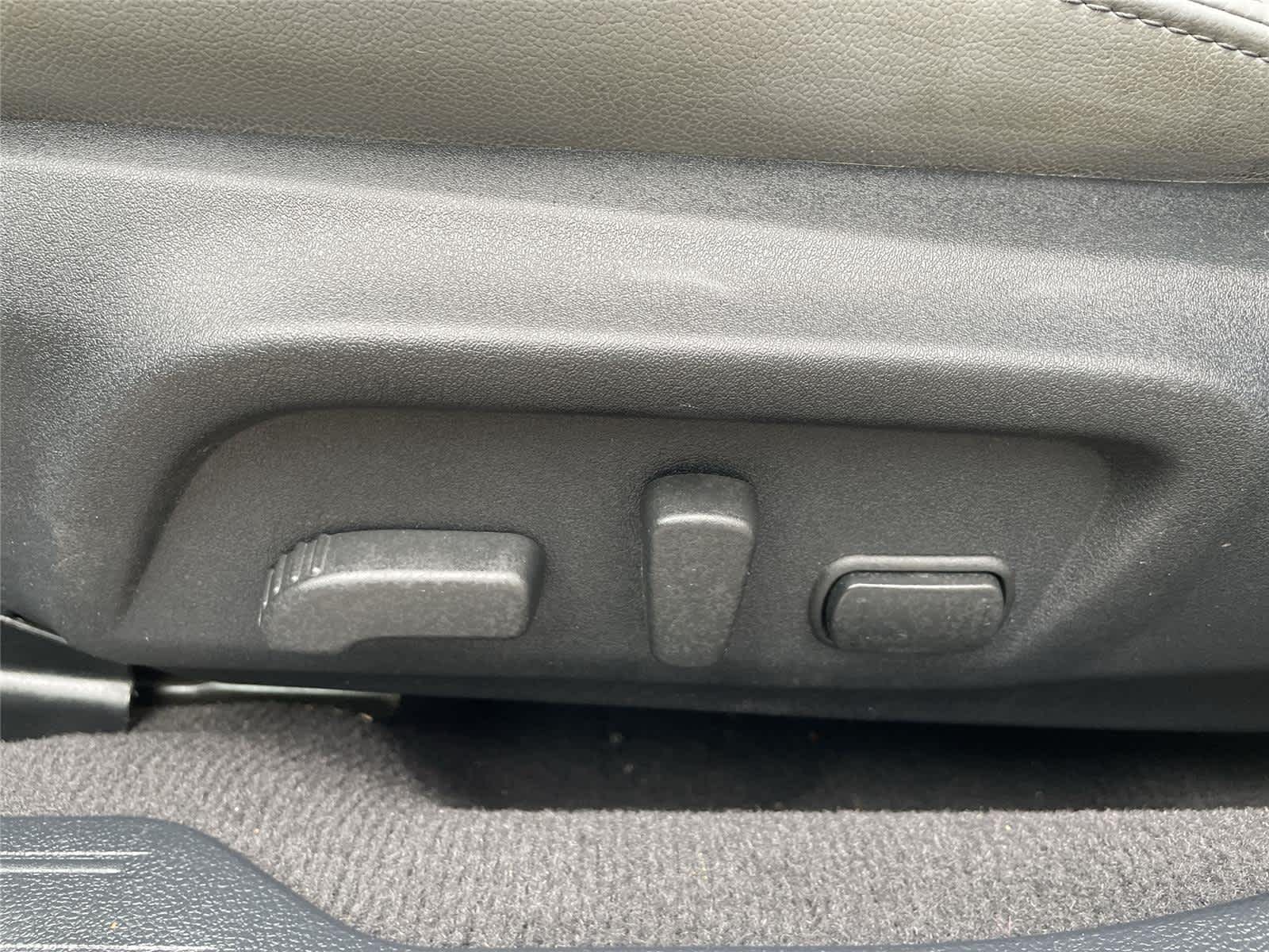 Thumbnail: 2019 Subaru Outback - 13