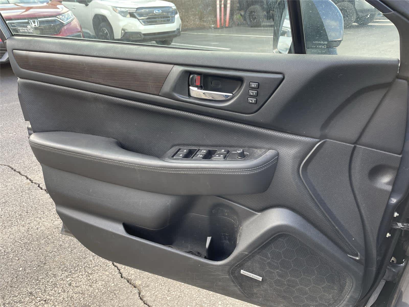 Thumbnail: 2015 Subaru Legacy - 16