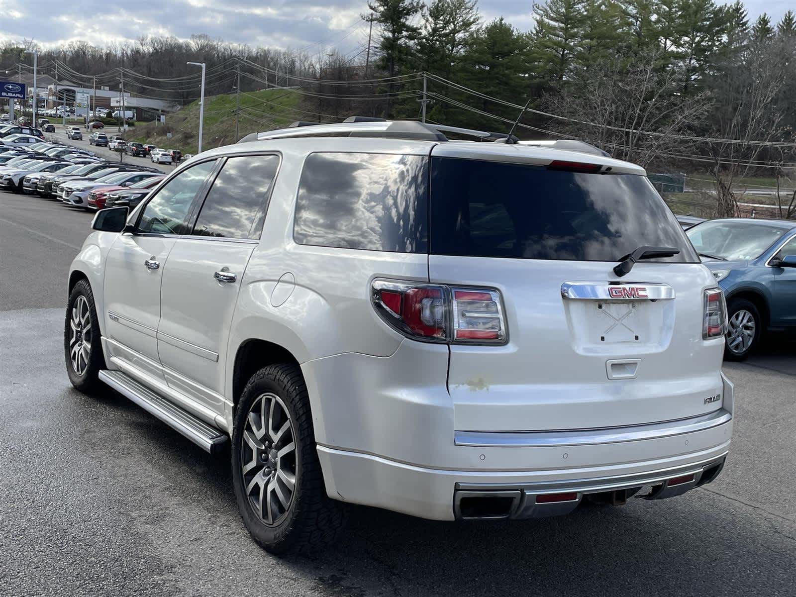 Thumbnail: 2013 GMC Acadia - 3