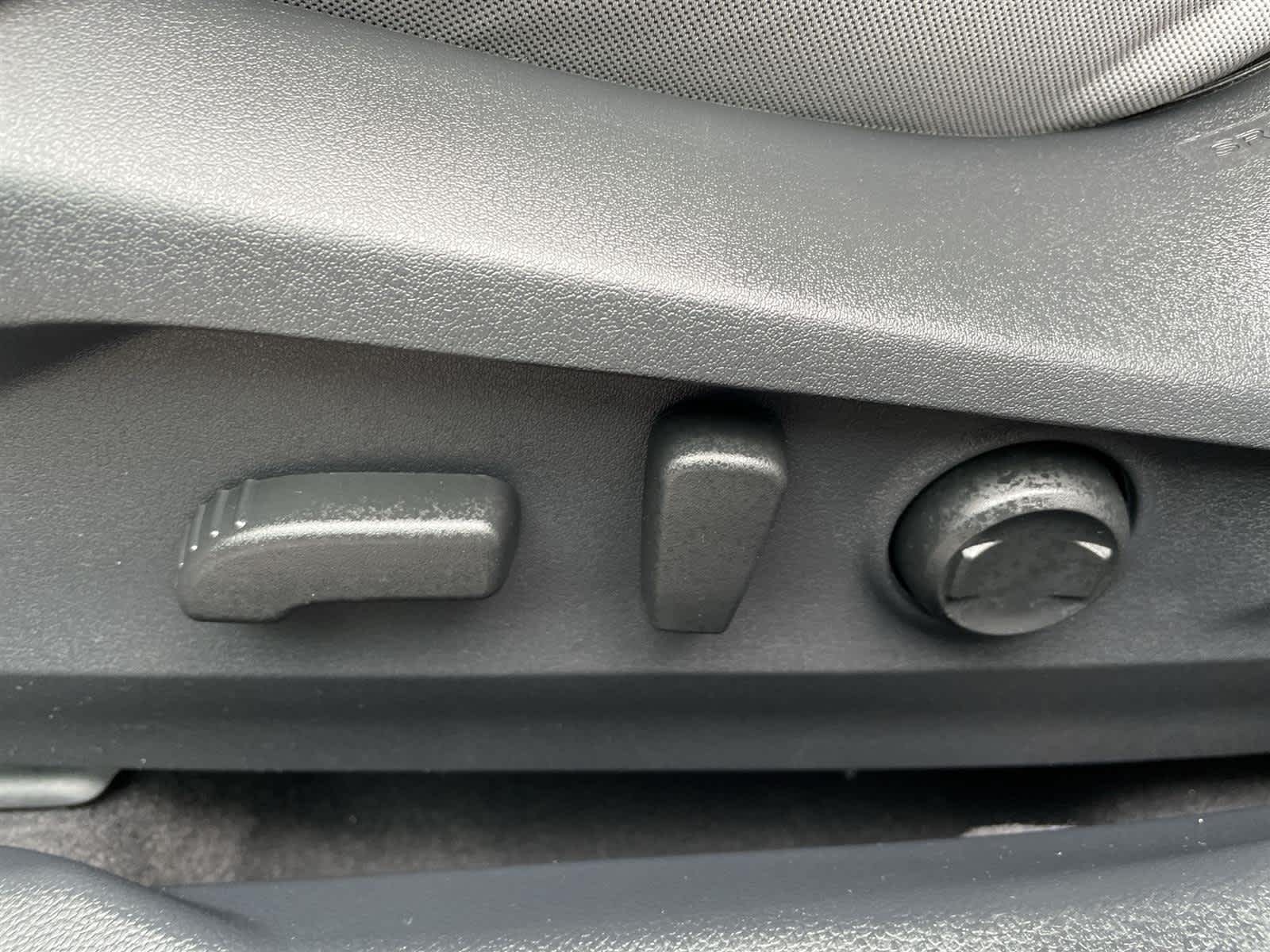 Thumbnail: 2025 Subaru Legacy - 13