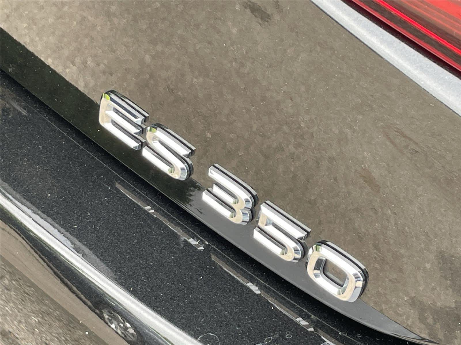 Thumbnail: 2020 Lexus ES - 10