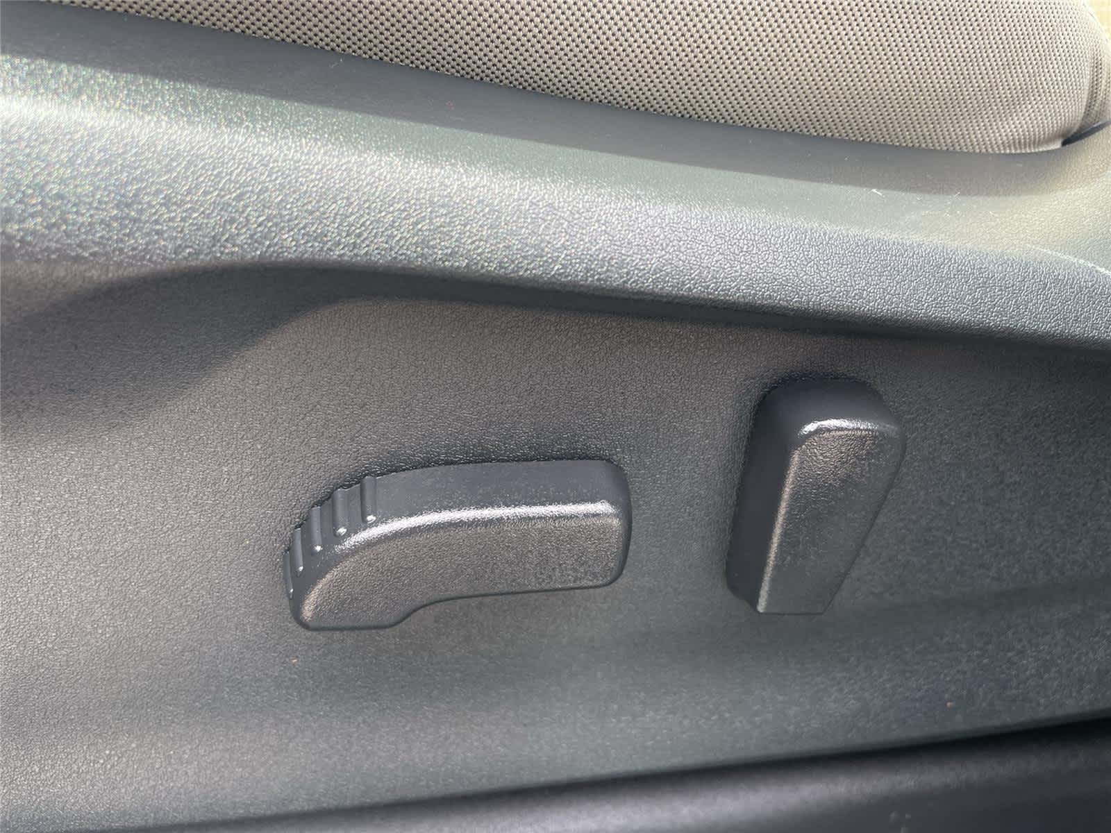 Thumbnail: 2025 Subaru Ascent - 13