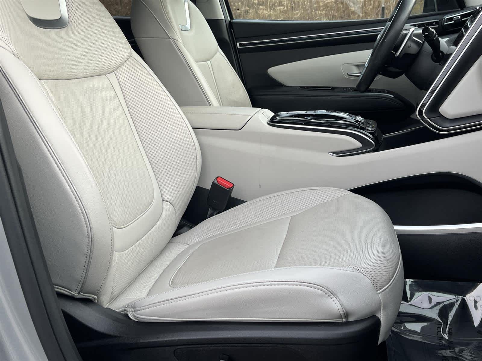 Thumbnail: 2023 Hyundai Tucson - 18