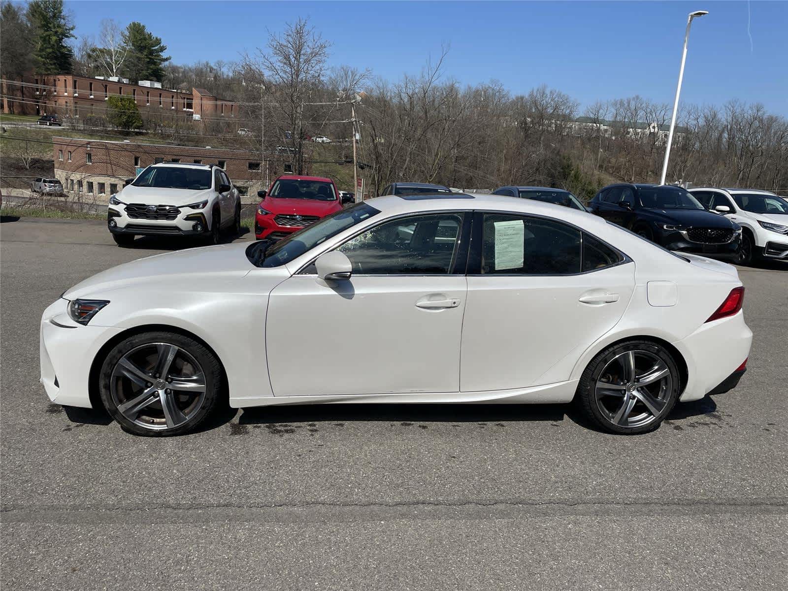 Thumbnail: 2017 Lexus IS - 2