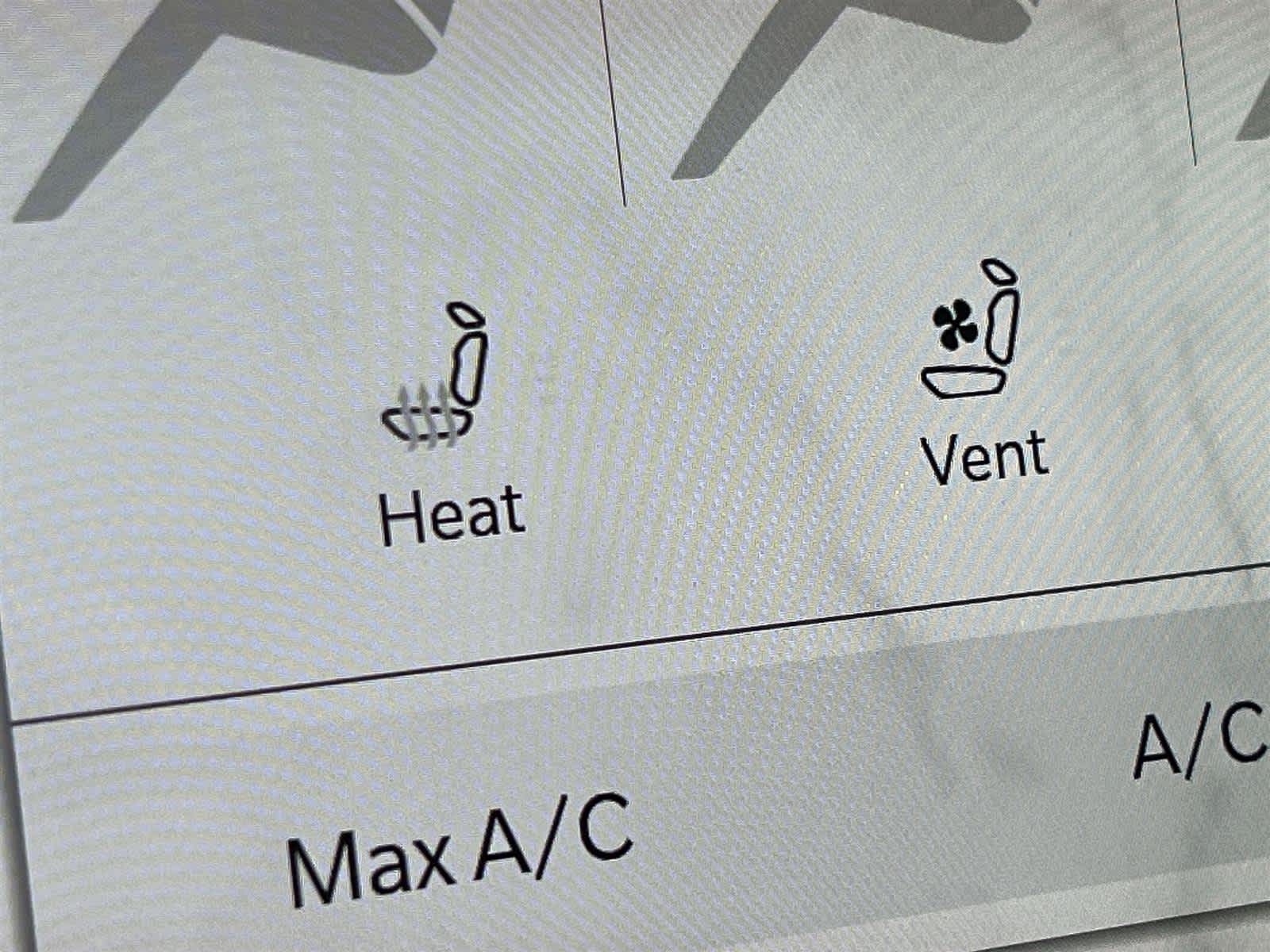 Thumbnail: 2023 Jeep Compass - 25