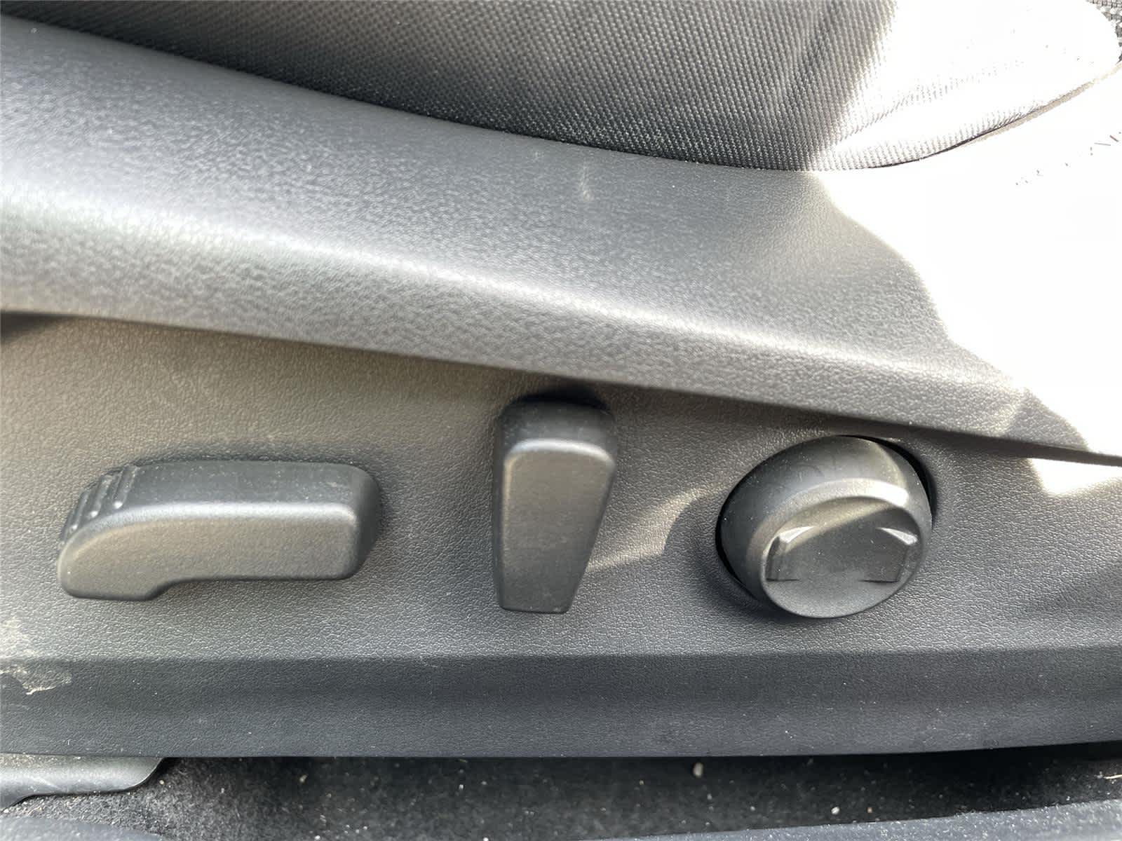 Thumbnail: 2023 Subaru Outback - 13