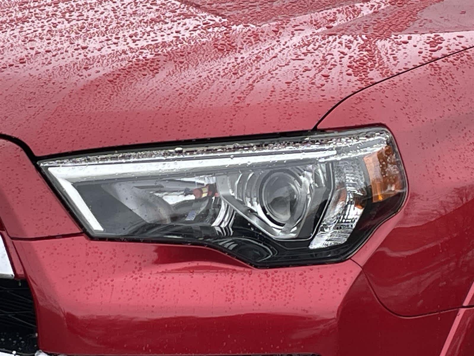 Thumbnail: 2017 Toyota 4Runner - 9