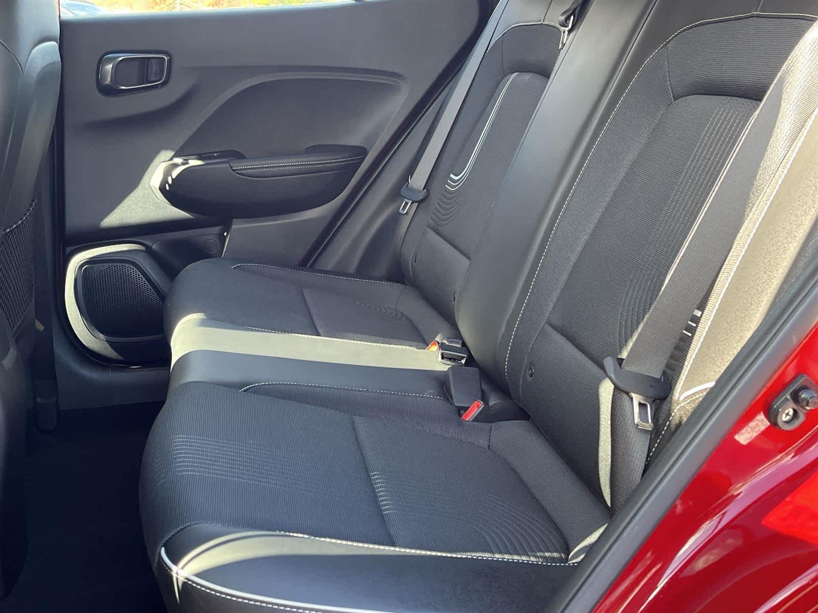 Thumbnail: 2023 Hyundai Venue - 13