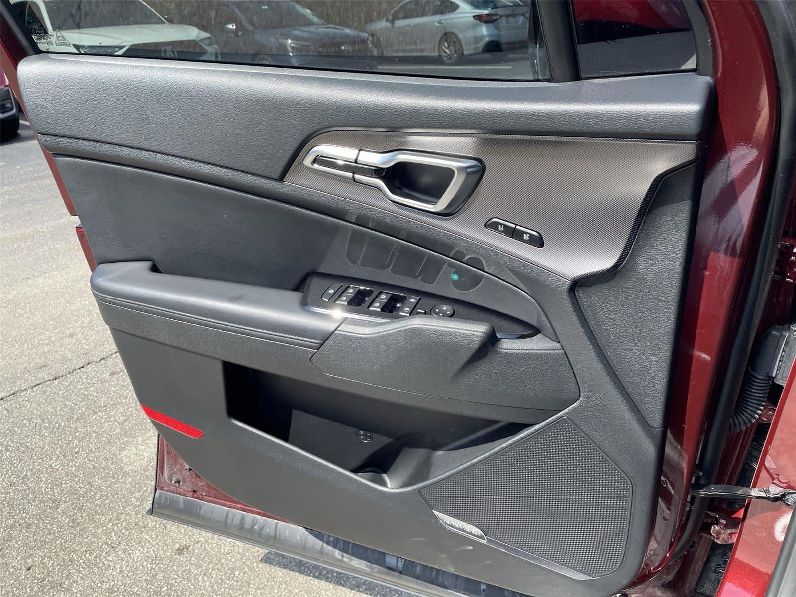 Thumbnail: 2023 Kia Sportage - 26