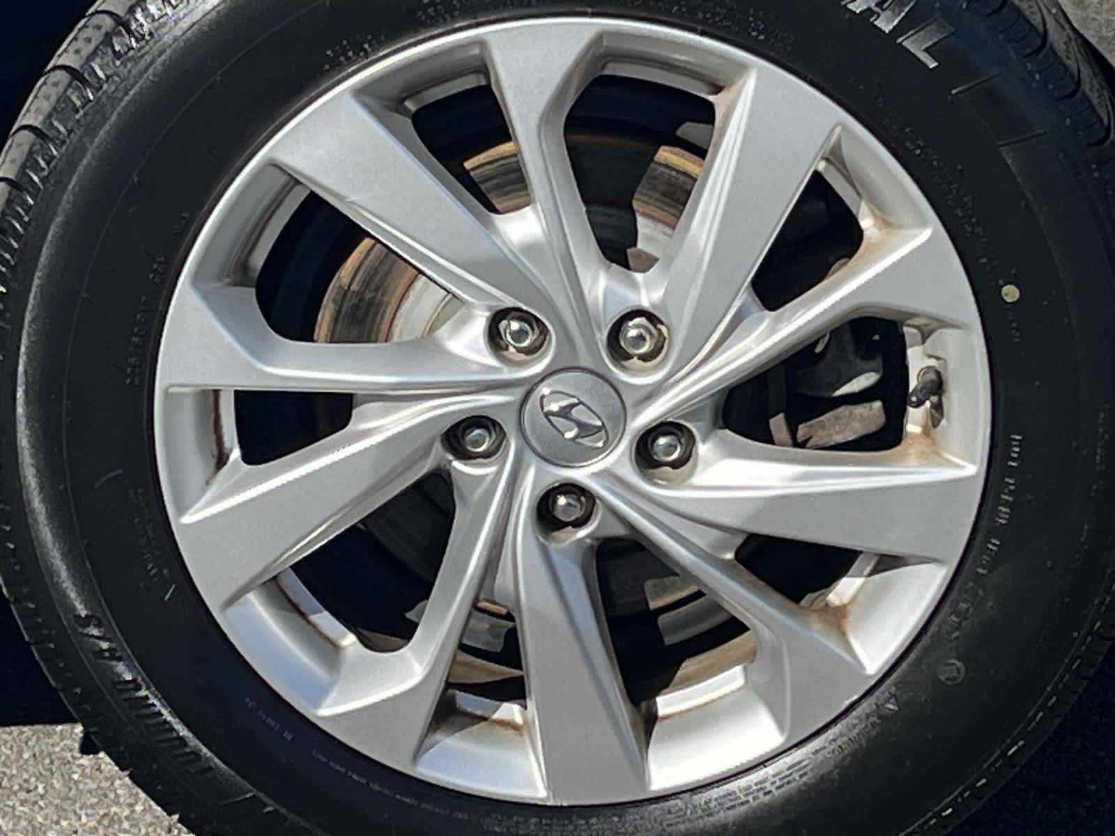 Thumbnail: 2019 Hyundai Tucson - 11