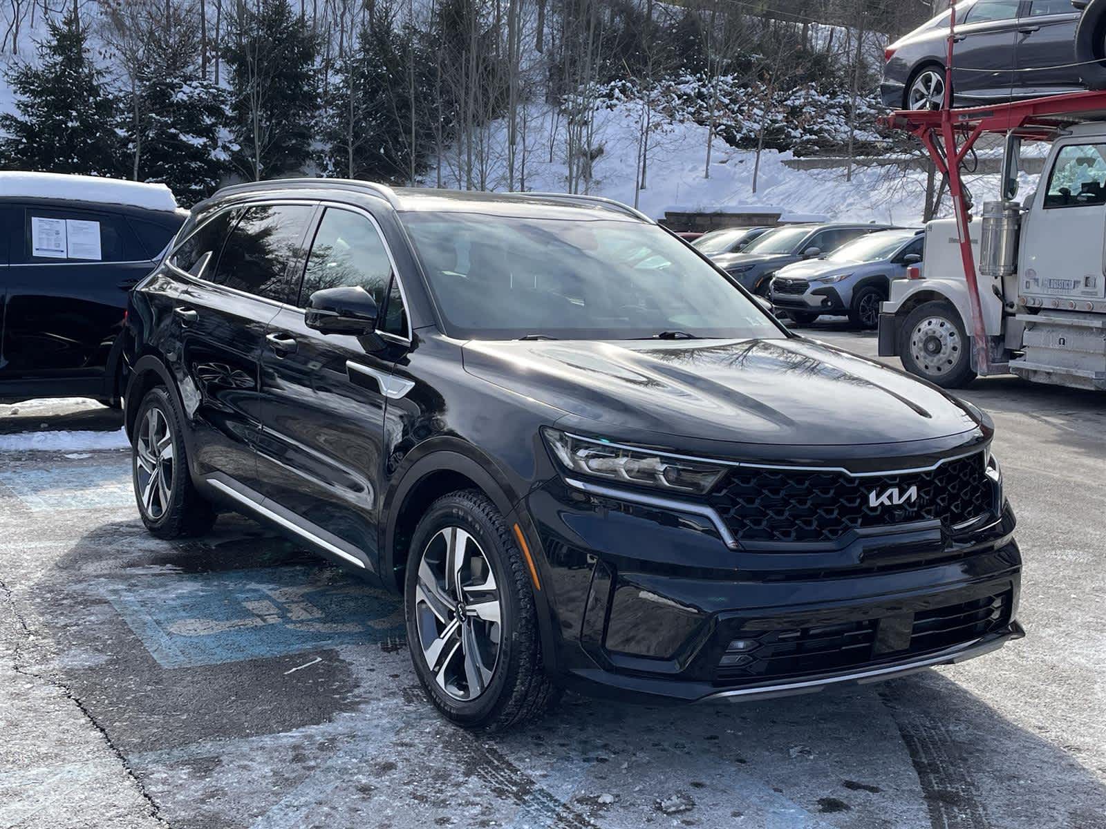 Thumbnail: 2023 Kia Sorento - 7