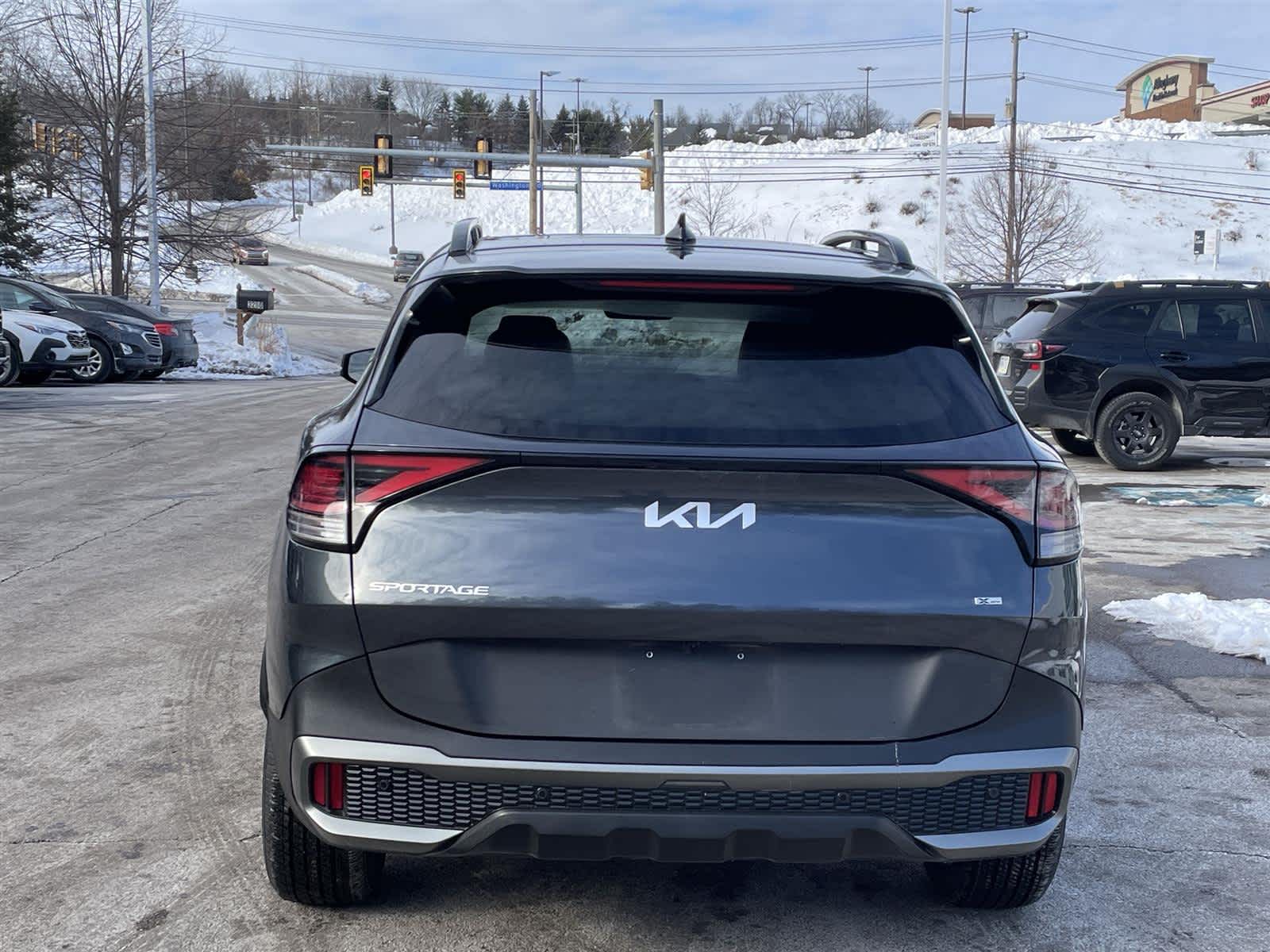Thumbnail: 2023 Kia Sportage - 4