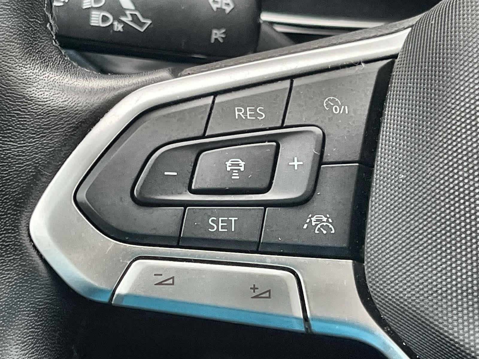 Thumbnail: 2024 Volkswagen Jetta - 28