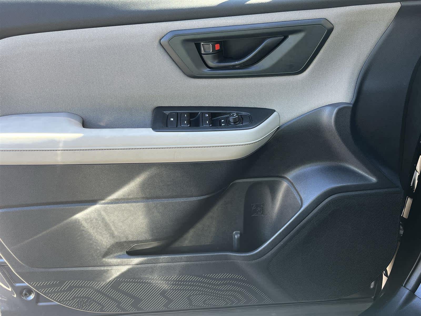 Thumbnail: 2025 Subaru Forester - 23