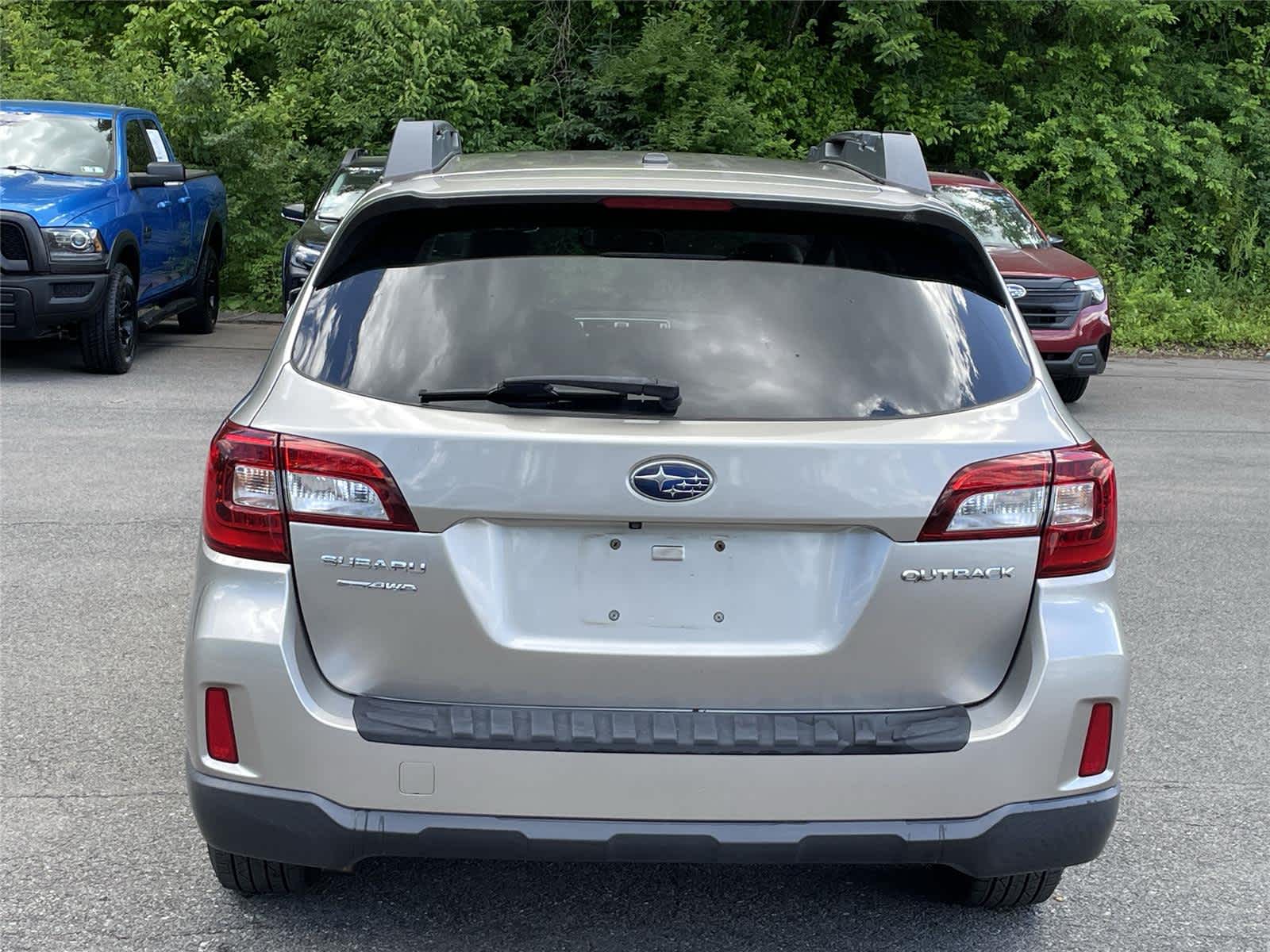 Thumbnail: 2015 Subaru Outback - 4