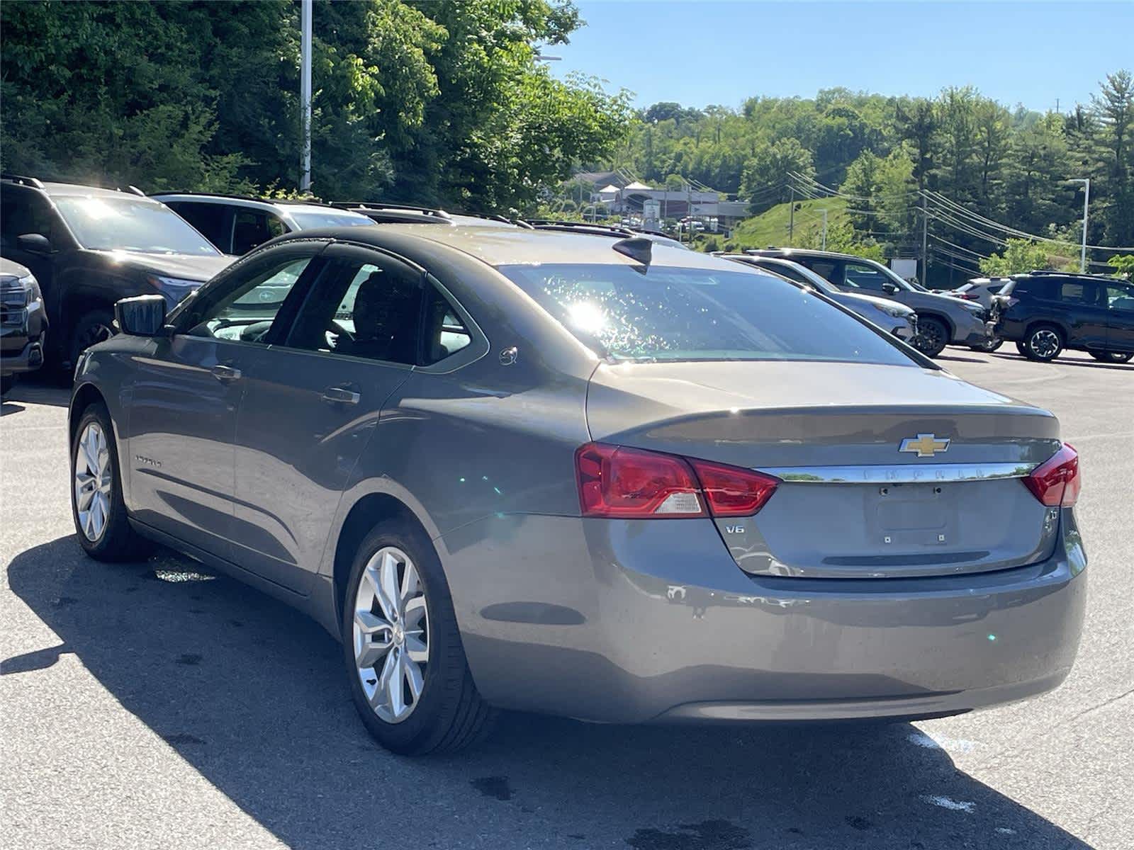 Thumbnail: 2019 Chevrolet Impala - 3