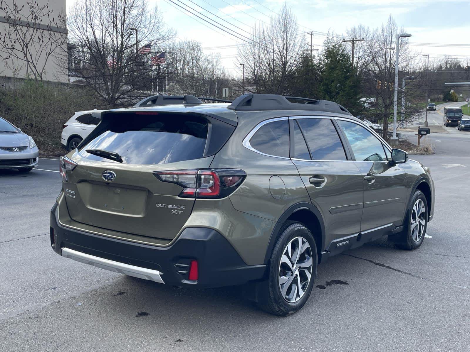 Thumbnail: 2022 Subaru Outback - 5