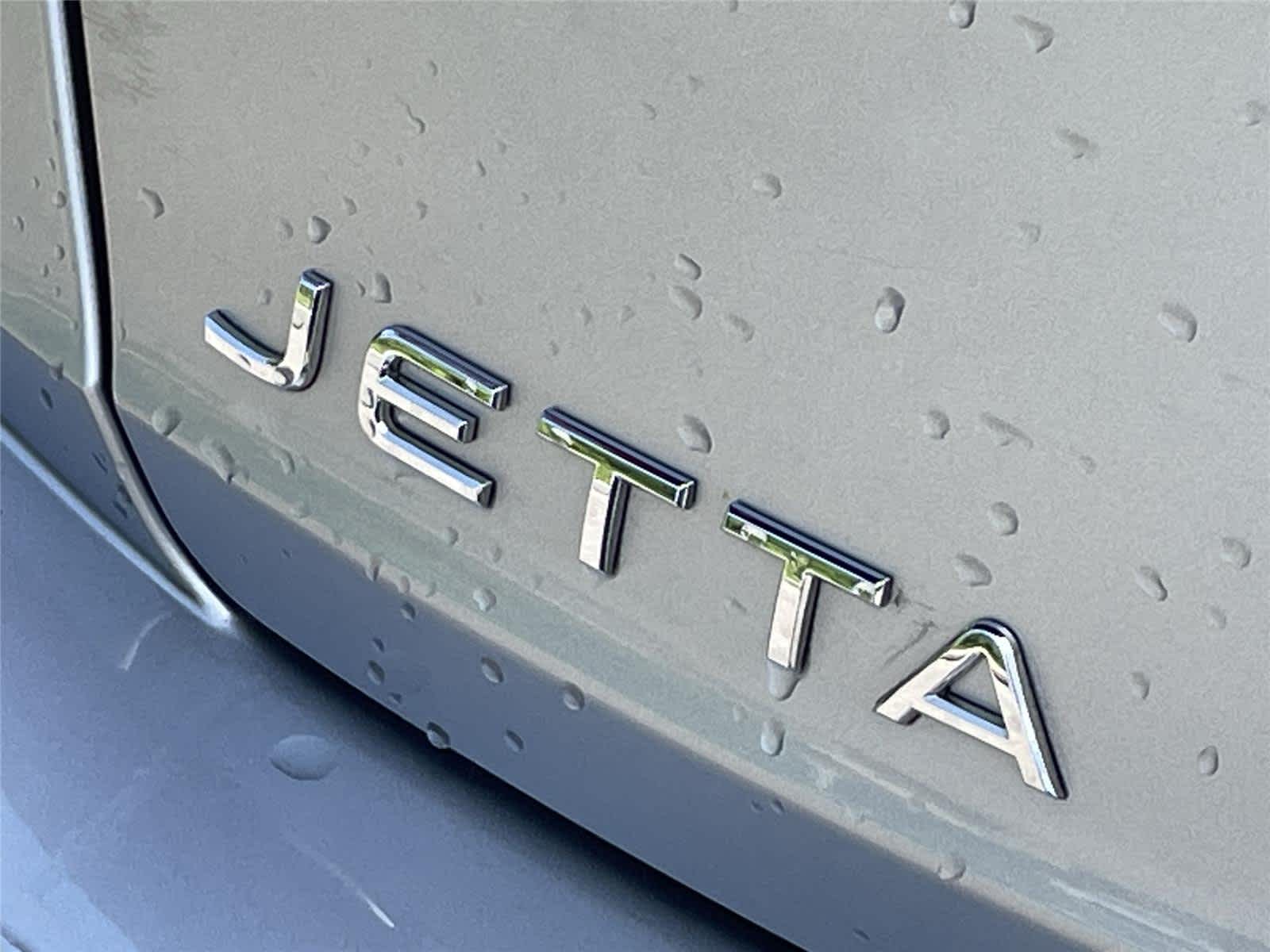 Thumbnail: 2024 Volkswagen Jetta - 10