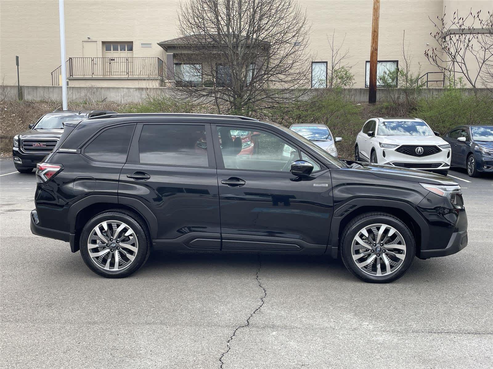 Thumbnail: 2025 Subaru Forester - 6