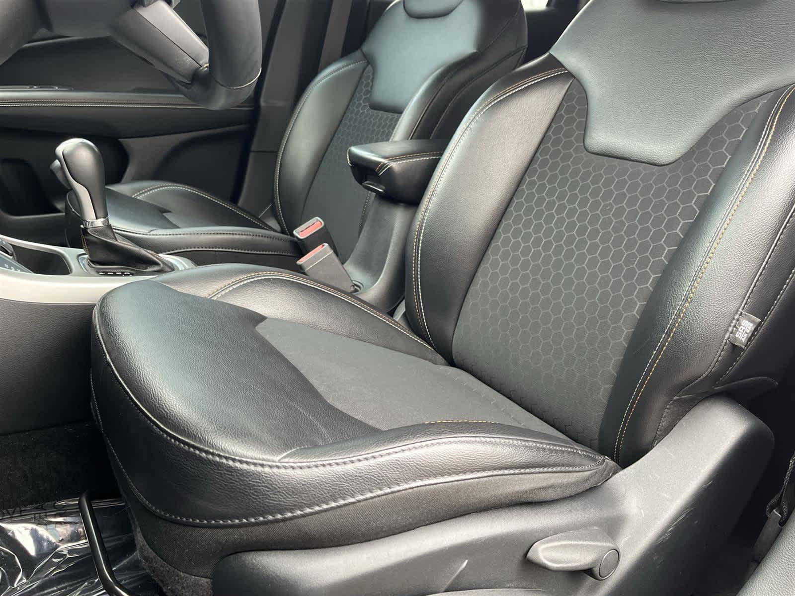 Thumbnail: 2019 Jeep Compass - 12